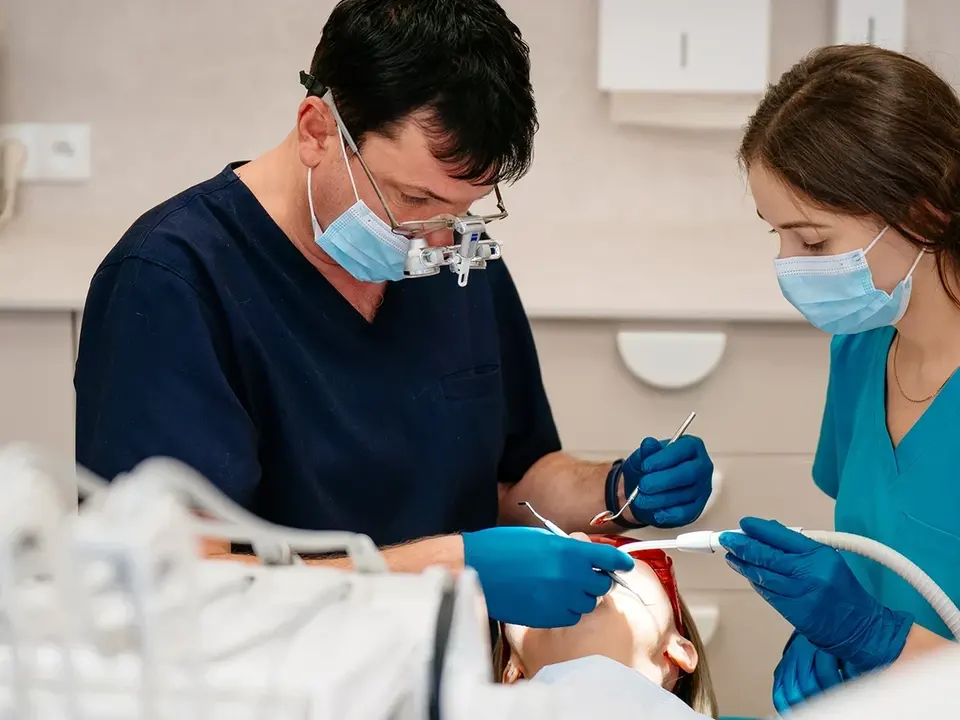 Zespół przy pracy, Centrum Stomatologii UNI-DENT